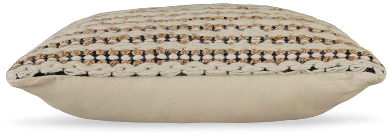 nealington-pillow-3