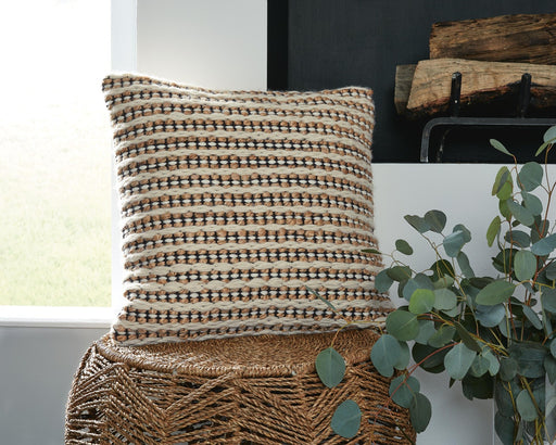 nealington-pillow-set-of-4-2