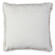 aavie-pillow-4