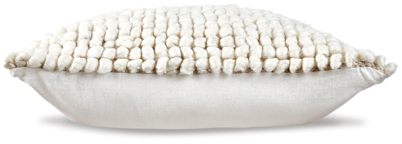 Aavie Pillow - Furniture City (CA)l