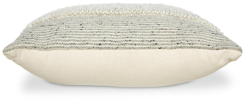 rowcher-pillow-3