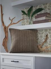 landcher-pillow-2