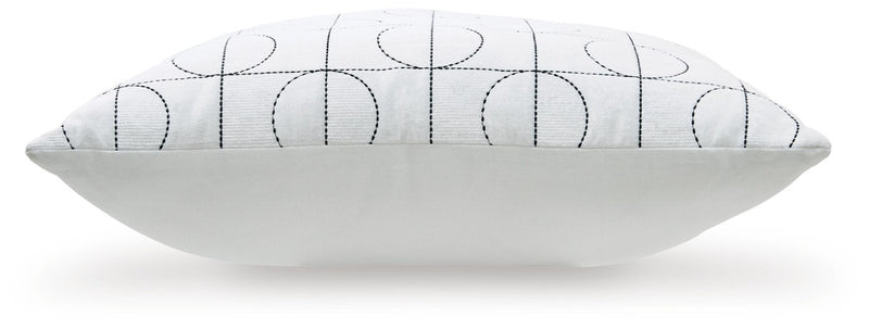 kydner-pillow-set-of-4-3