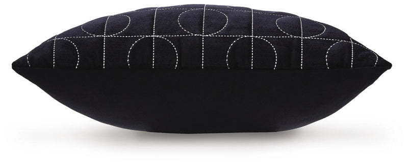 kydner-pillow-set-of-4-3