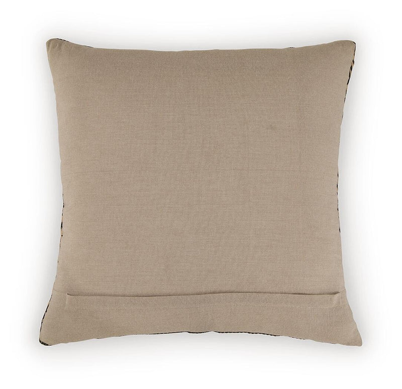 davinwood-pillow-set-of-4-4