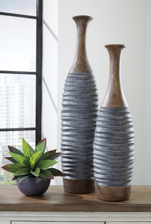 blayze-vase-set-of-2-2