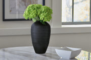 etney-vase-2