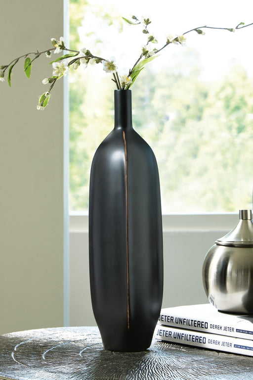 rhaveney-vase-set-of-3-2