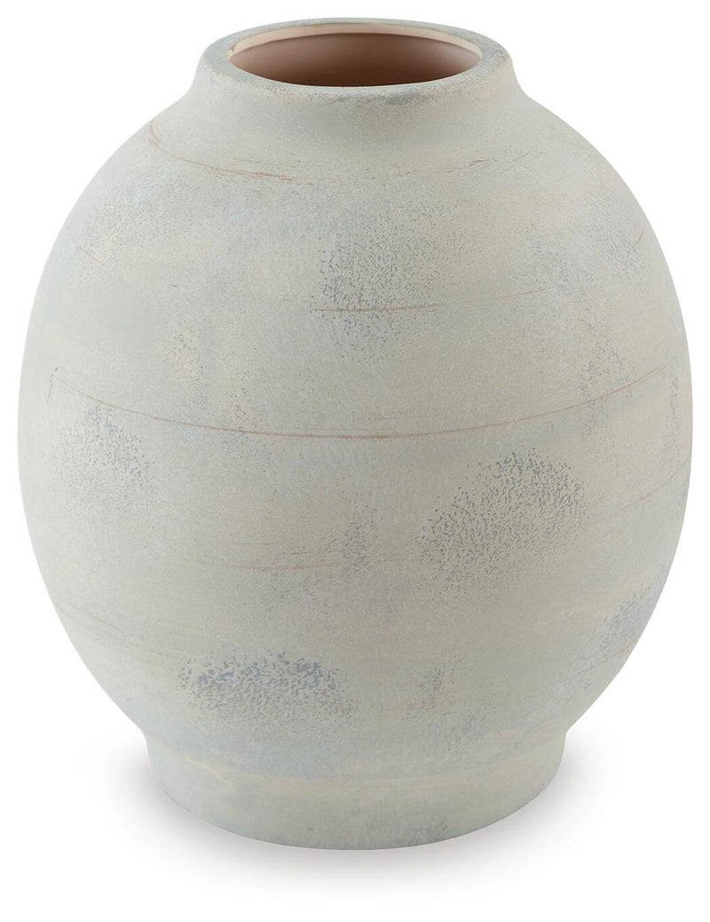 clayson-vase-1