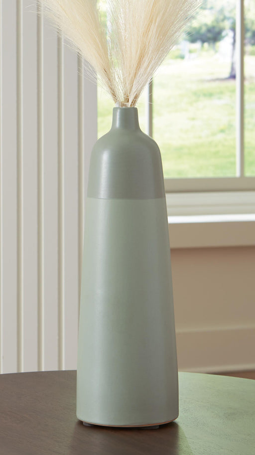 peerland-vase-2