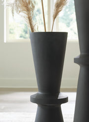 collisten-vase-3