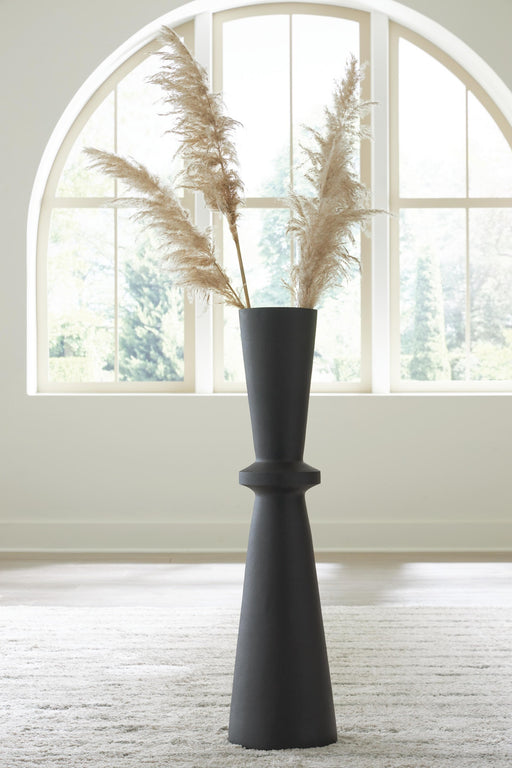 collisten-vase-2