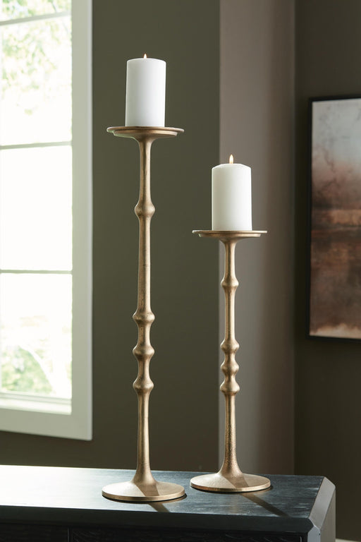 larwick-candle-holder-set-of-2-2