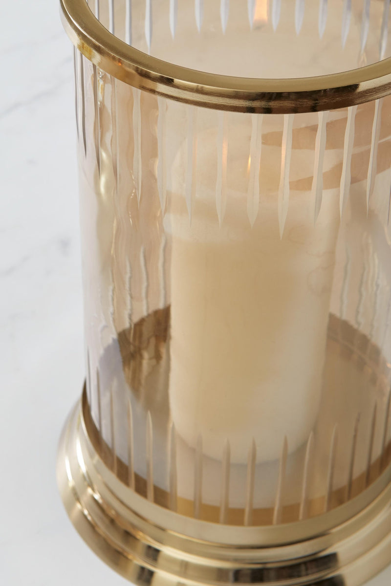 aavinson-candle-holder-3
