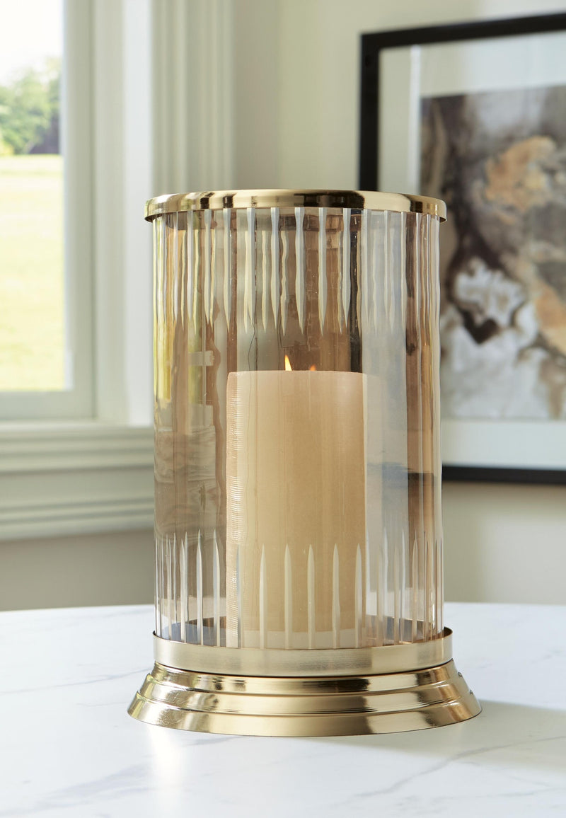 aavinson-set-of-2-candle-holders-2