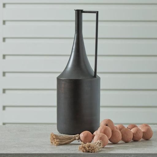 zainforth-vase-2