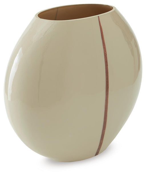 sheabourne-vase-1
