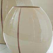 sheabourne-vase-4