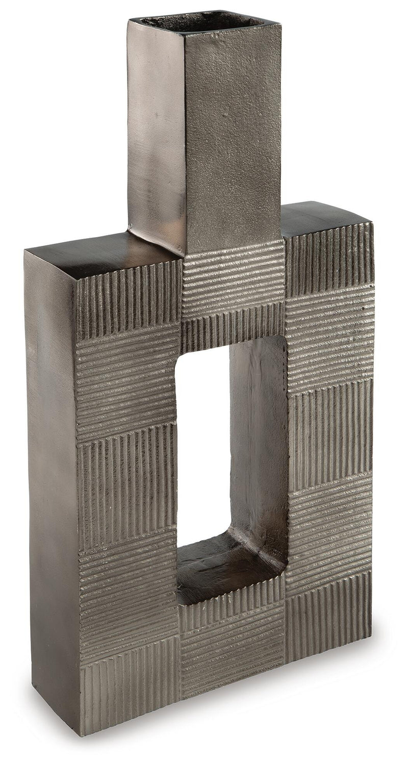 wrengrove-vase-3