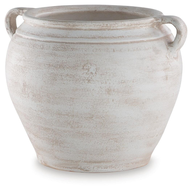 meadie-vase-1