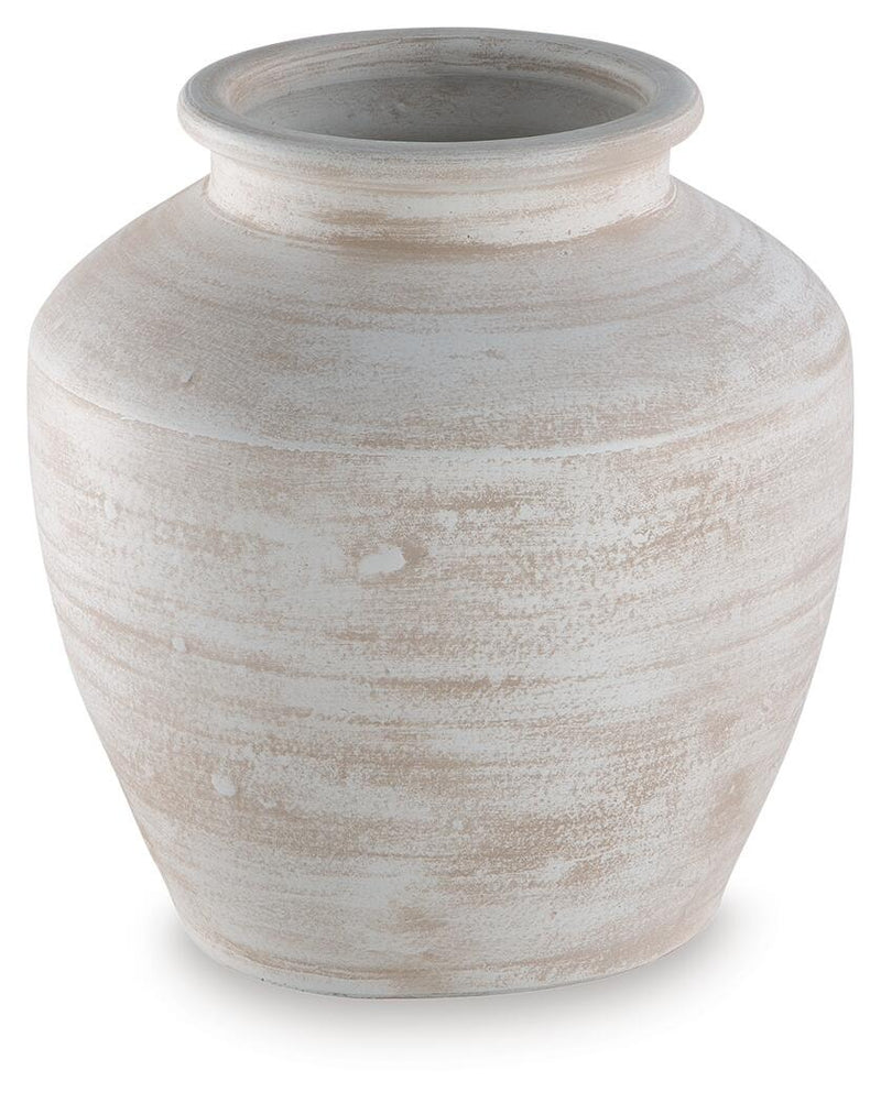 meadie-vase-3