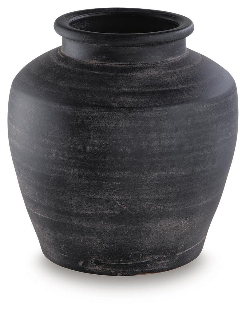 meadie-vase-3