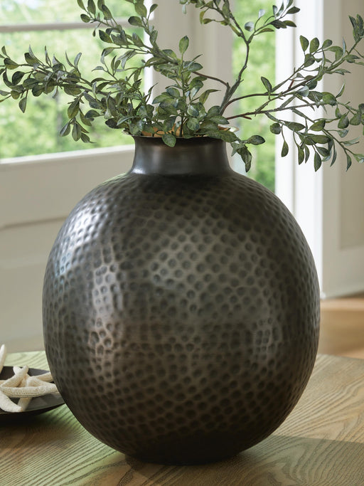 woody-vase-2