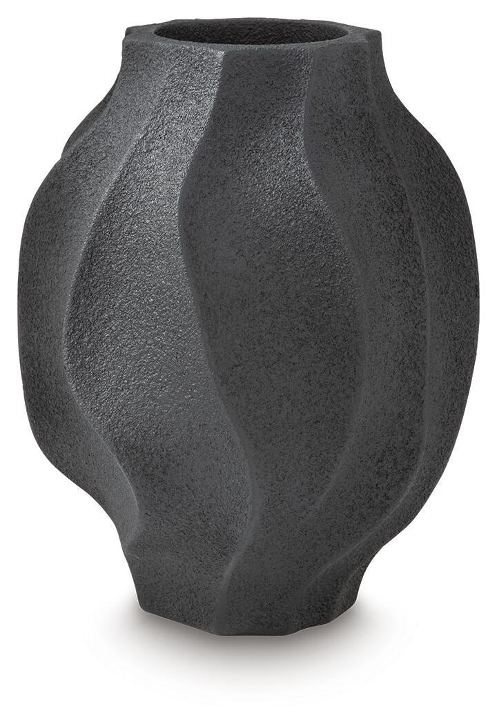 judworth-vase-3