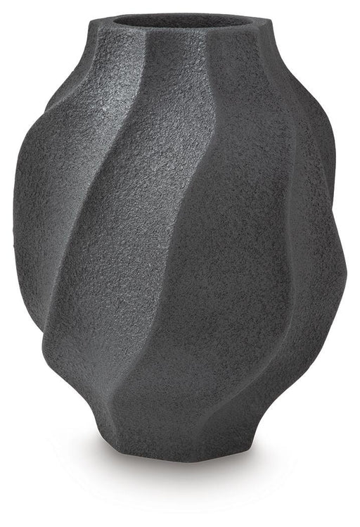 judworth-vase-1
