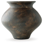 laddlow-vase-3