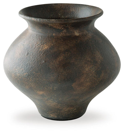 laddlow-vase-1