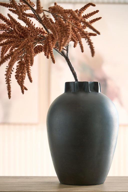 kaslett-vase-2