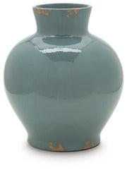 giliburgh-vase-1