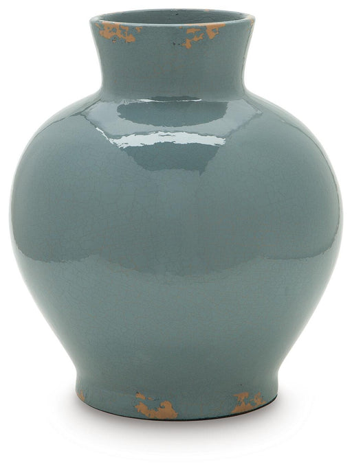 giliburgh-vase-1
