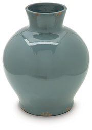 giliburgh-vase-3
