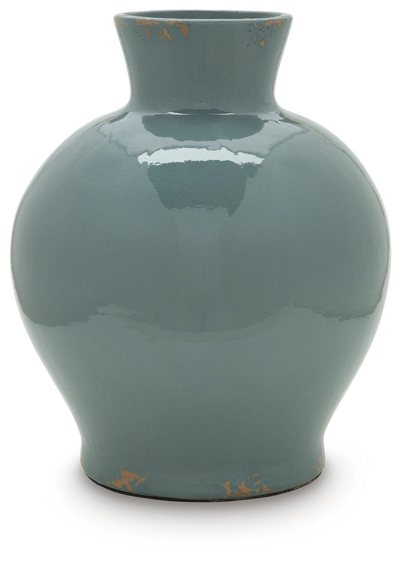 giliburgh-vase-1