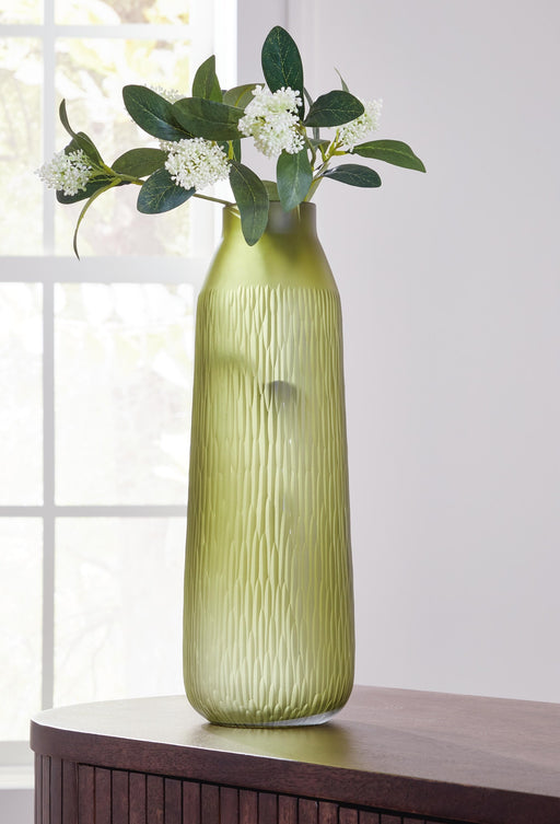 scottyard-indoor-outdoor-vase-2