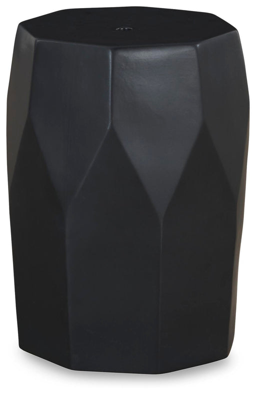 rhysworth-indoor-outdoor-stool-1