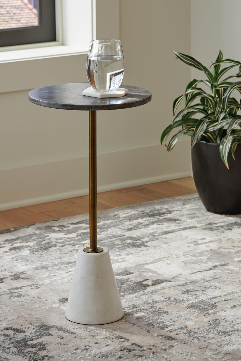 caramont-accent-table-2
