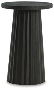 ceilby-accent-table-1