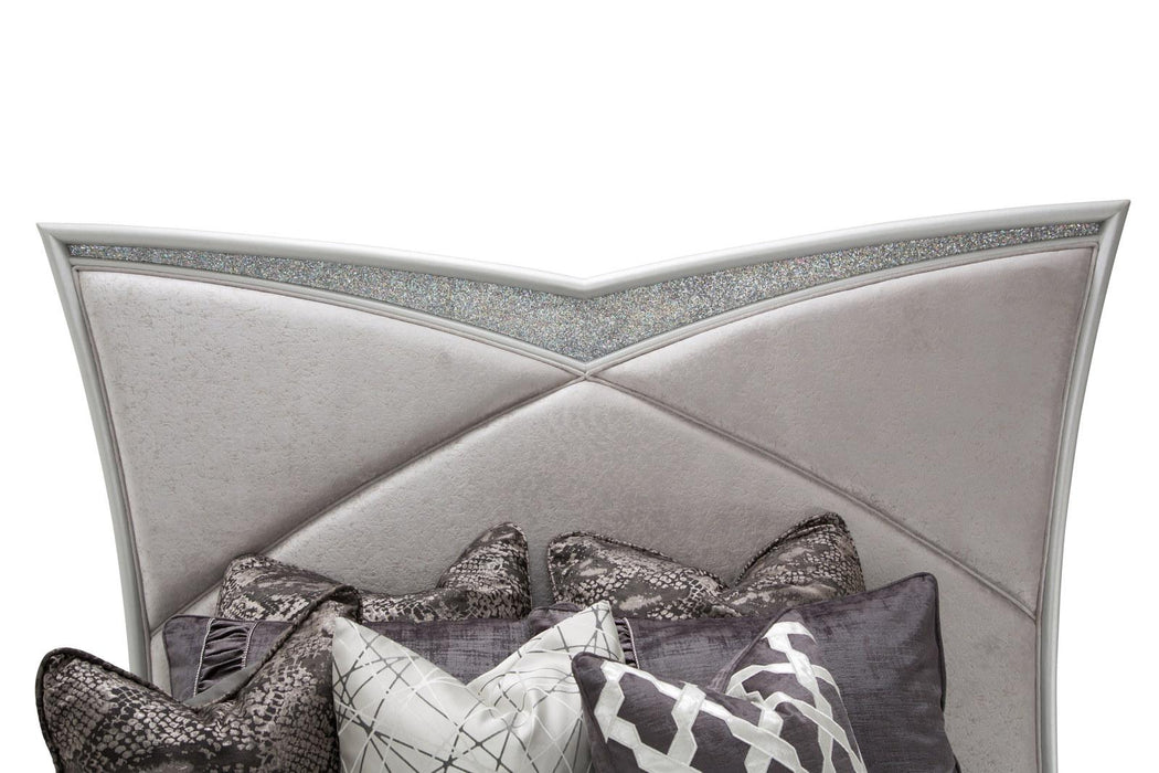 Melrose Plaza California King Upholstered Bed in Dove 9019000CK-118
