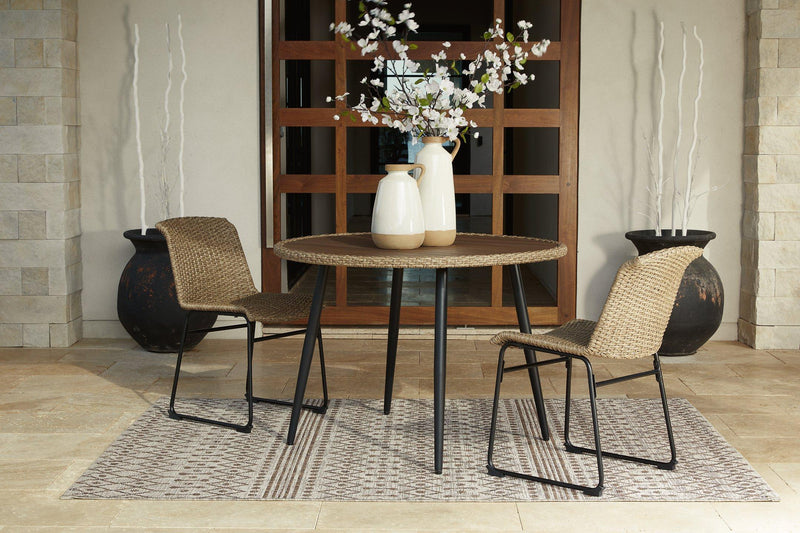Amaris Outdoor Dining Set - Furniture City (CA)l