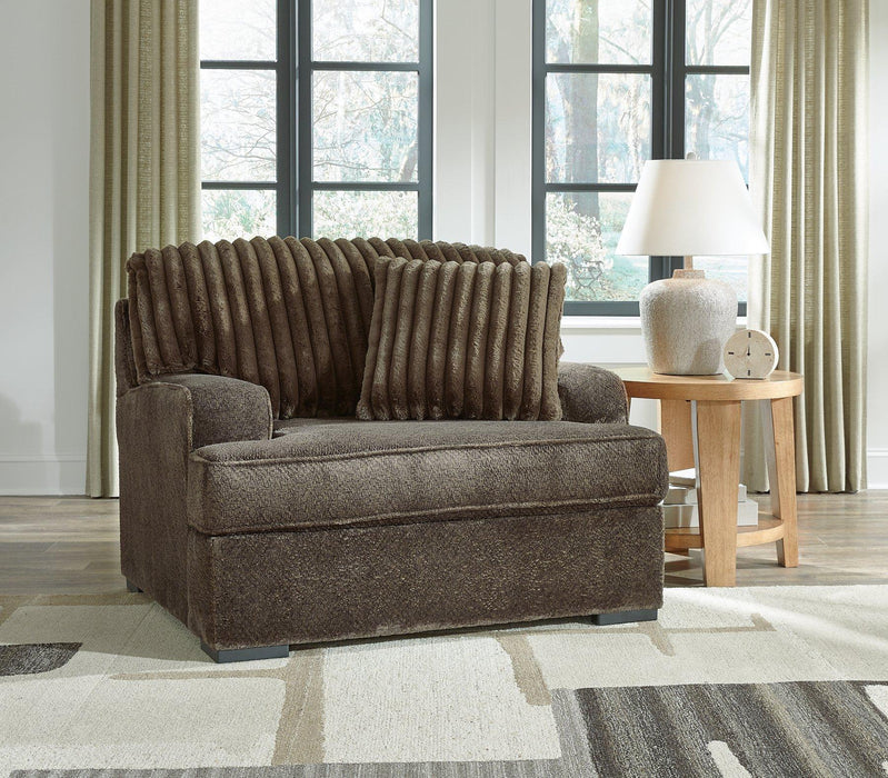 Aylesworth Oversized Chair - Furniture City (CA)l