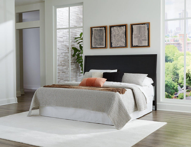 Danziar Bed - Furniture City (CA)l