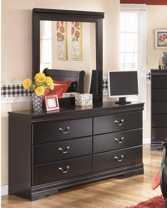 Huey Vineyard Dresser and Mirror - Furniture City (CA)l