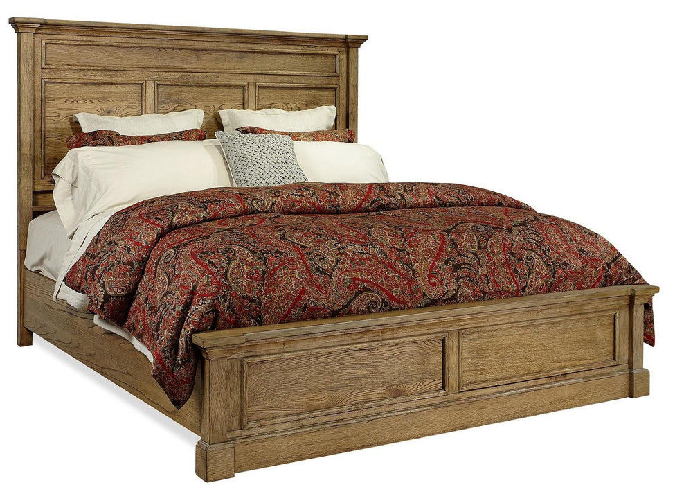 Aspenhome Manchester Queen Panel Bed in Glazed Oak