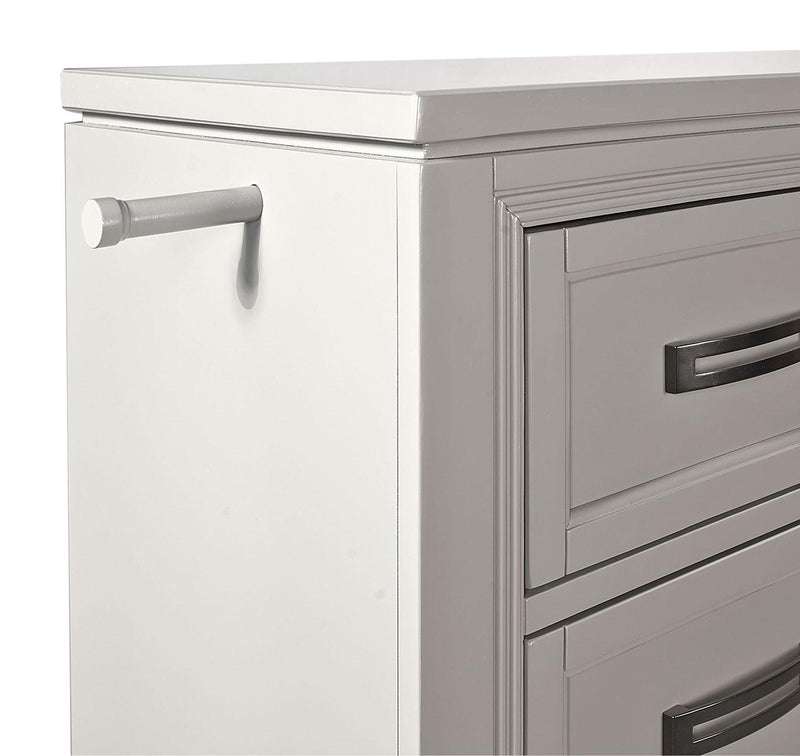 Aspenhome Hyde Park 5 Drawer Chest in Light Gray - Furniture City (CA)l