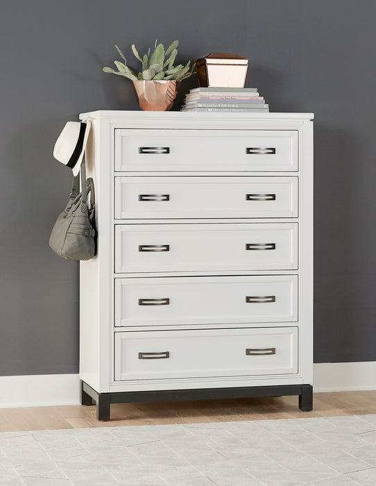 Aspenhome Hyde Park 5 Drawer Chest in White