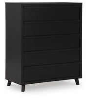 danziar-queen-panel-bed-chest-and-nightstand-12