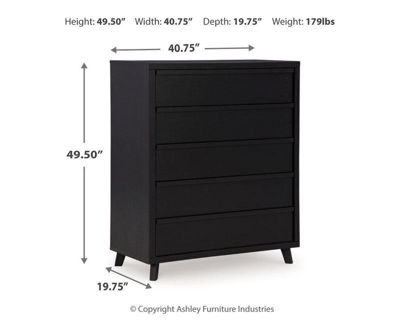 danziar-queen-panel-bed-chest-and-nightstand-16